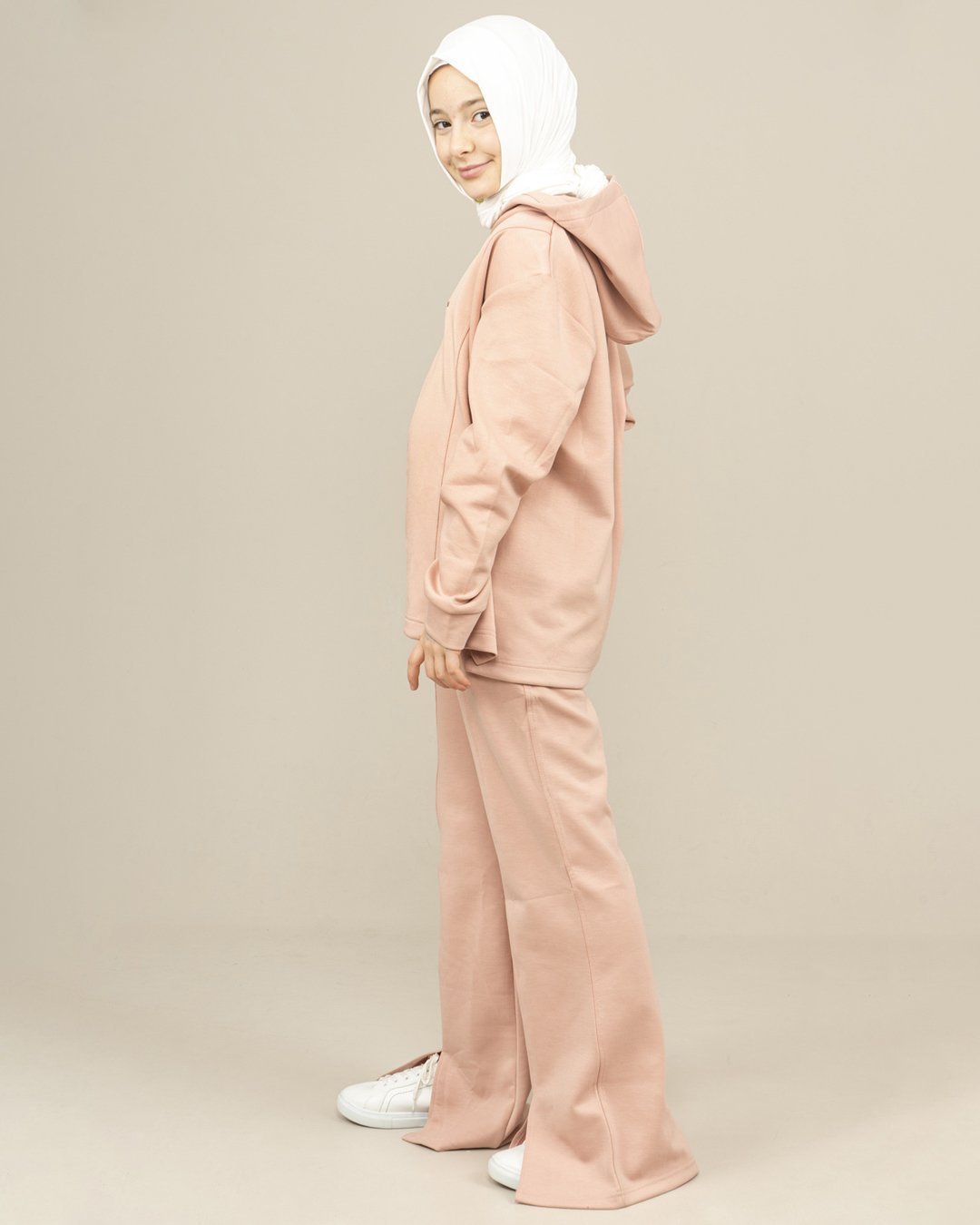 Young Girls Tracksuit Set Long Sleeves - Image 8